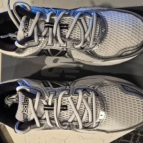 New Balance 860v2 Black White ML860XD-D MENS 10.5 RUNNING TRAINER SNEAKER NEW - Picture 4 of 7